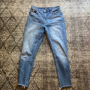 Abercrombie High Rise Slim Fit Jean